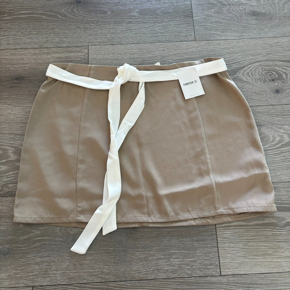 NWT Cherry Mellow Womens Beige Brown Mini Skirt Size XL